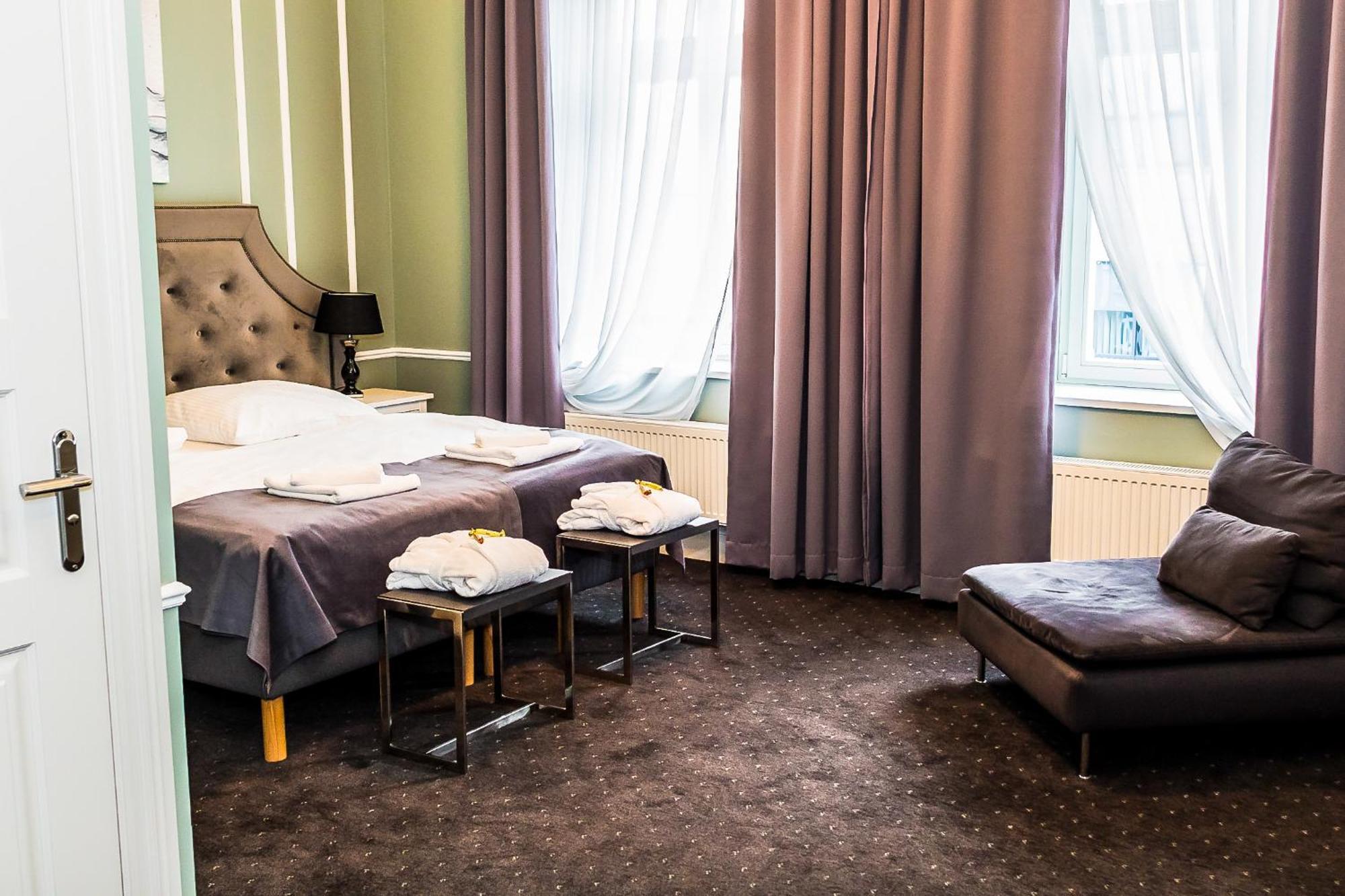 Aparthotel Platinum Apartamenty Иновроцлав Екстериор снимка