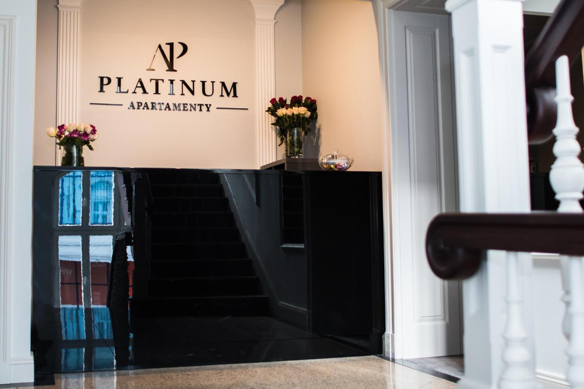 Aparthotel Platinum Apartamenty Иновроцлав Екстериор снимка