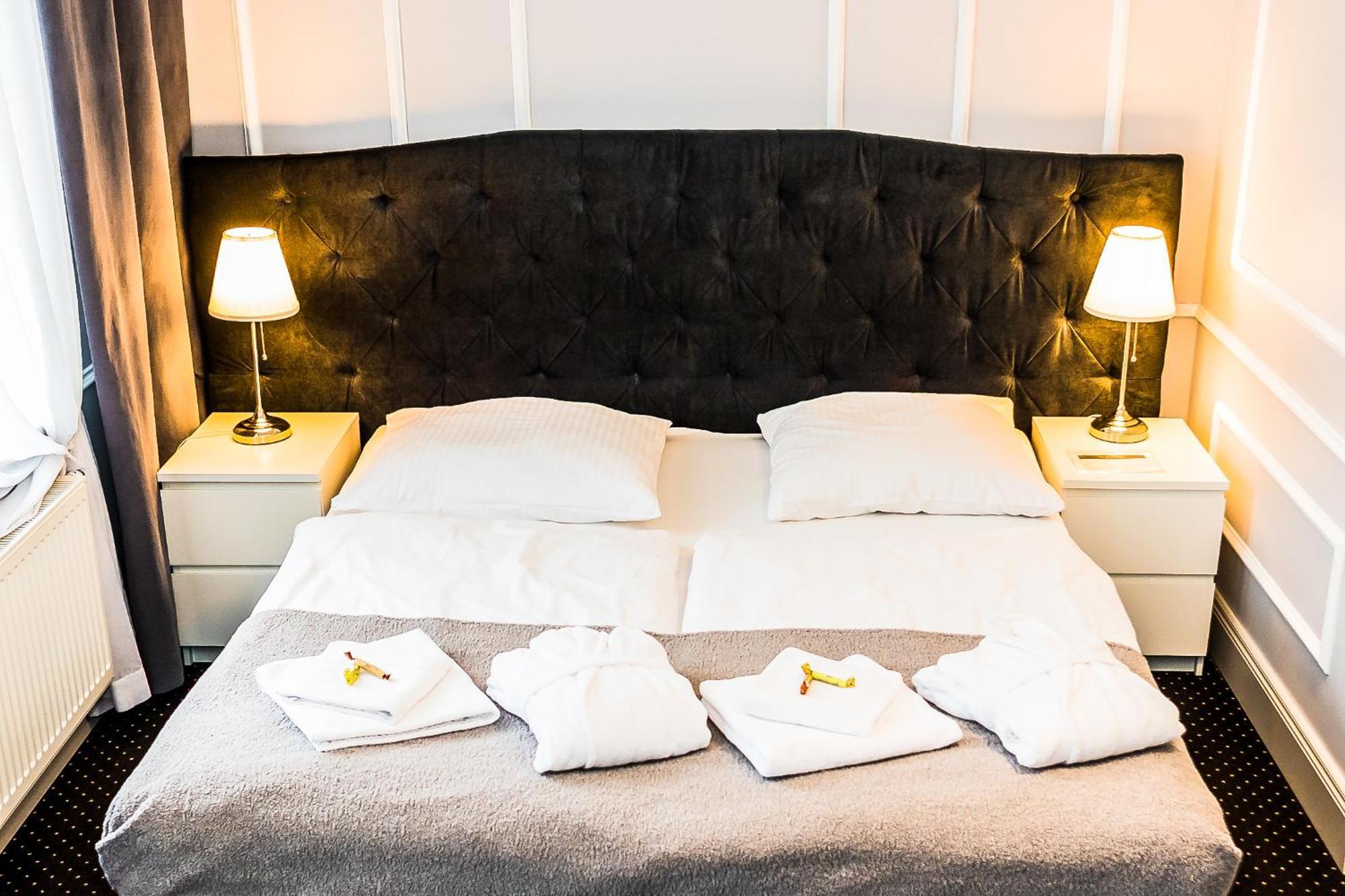 Aparthotel Platinum Apartamenty Иновроцлав Екстериор снимка