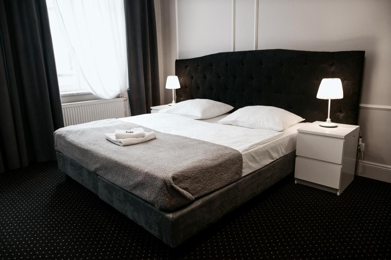Aparthotel Platinum Apartamenty Иновроцлав Екстериор снимка