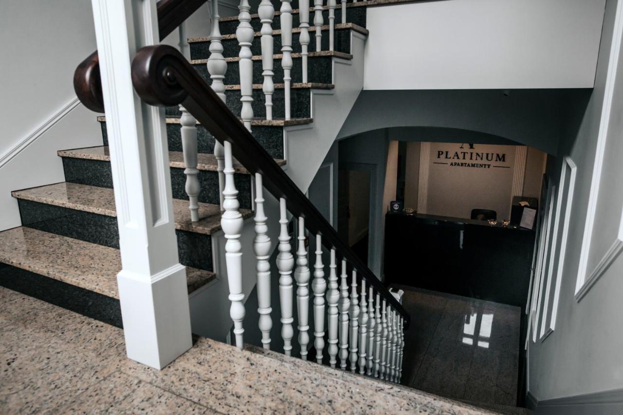Aparthotel Platinum Apartamenty Иновроцлав Екстериор снимка
